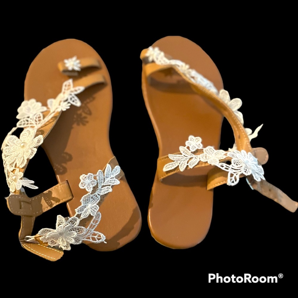 Flower sandals size 10
